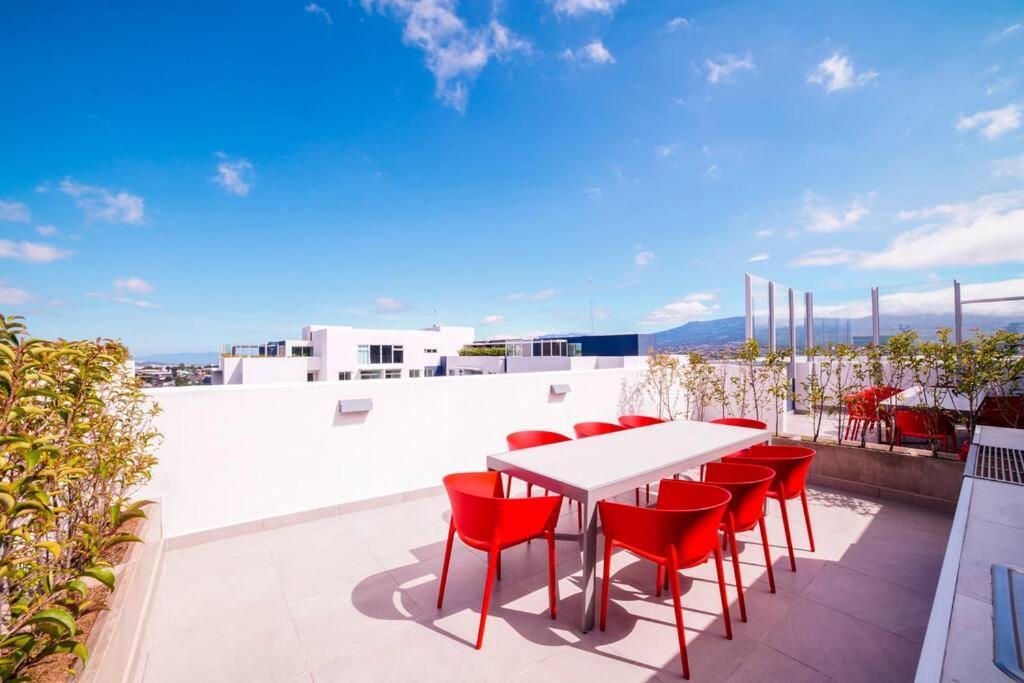 New Luxury Apartment 12Th Floor Сан Хосе Екстериор снимка