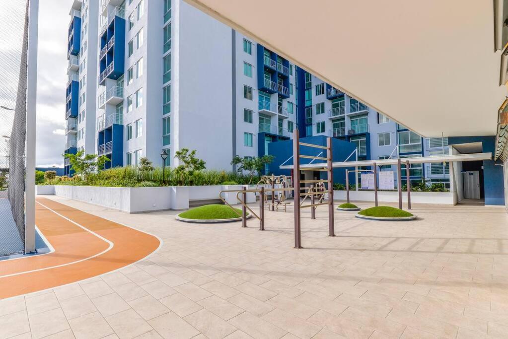 New Luxury Apartment 12Th Floor Сан Хосе Екстериор снимка